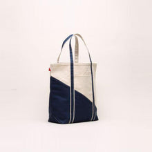 Women Large Contemporary Boat Bag