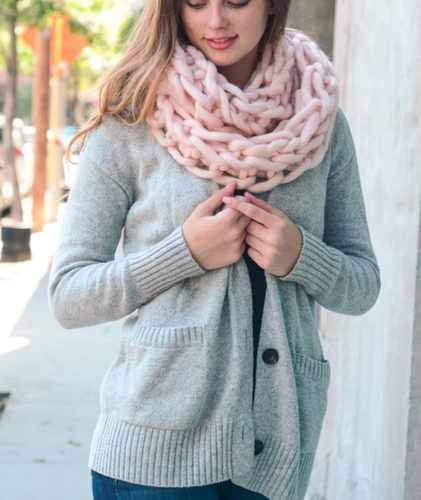 Ultra-Soft Light Pink Chunky Infinity Scarf